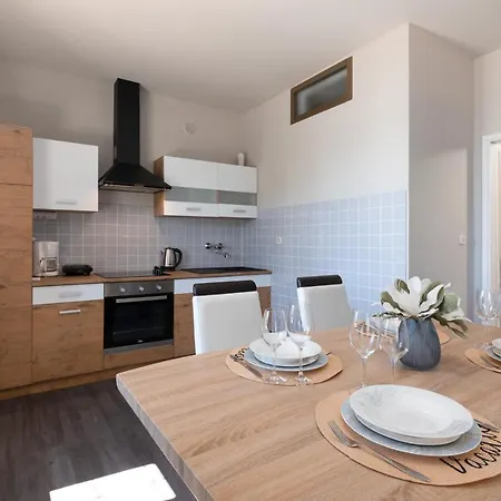 Apartments Prince Vrsar Exterior photo